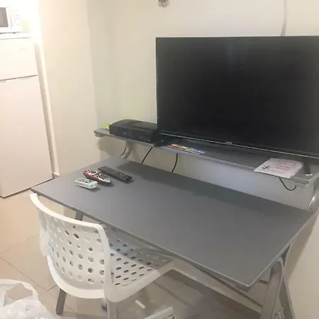 בית מרום Gan HaShomron Exterior photo